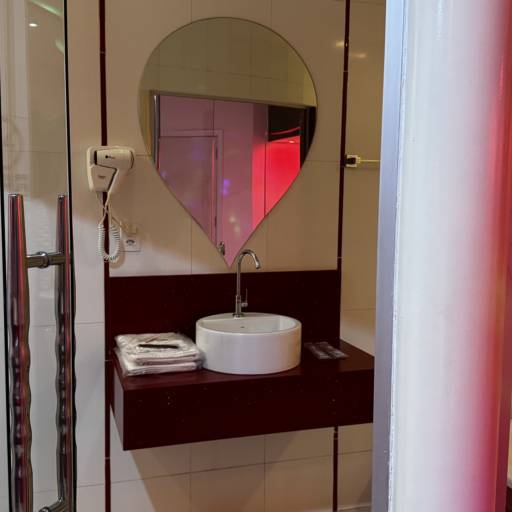 Suíte Master – Conforto, Sensualidade e Praticidade em Cacoal por Motel Você Que Sabe