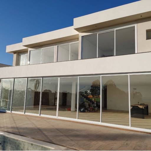 Esquadrias em Alumínio em Riviera de Santa Cristina XIII – Durabilidade e Estilo