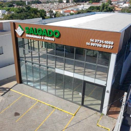 Pele de Vidro em Riviera de Santa Cristina XIII – Fachadas Sofisticadas