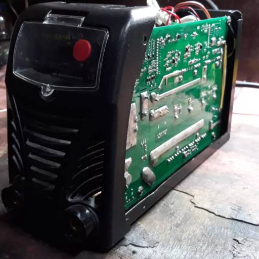 Revisão Elétrica em Máquinas Industriais – Suzano, SP por ALMI Manutenção Industrial