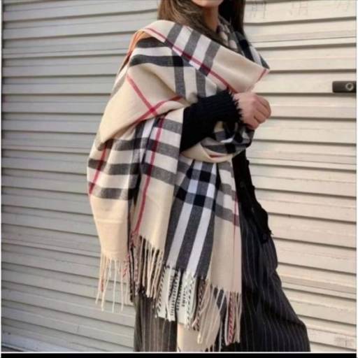 Lenços Femininos por R$ 39,00 – Estilo e Versatilidade em São Manuel por Sivest