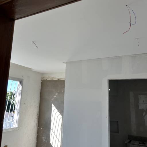 Transformação com qualidade: mais um projeto entregue com excelência! por FB Pinturas e Acabamentos