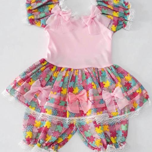 3205 - Vestido junino tamanho 1 - varejo em Tietê, SP por Fantasia & Folia