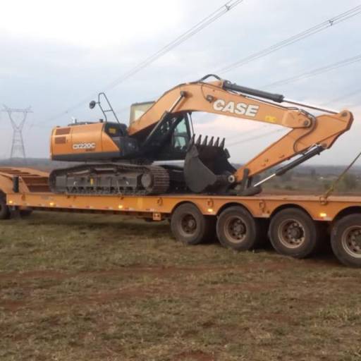 Carreta Prancha para Máquinas Pesadas – Transporte Especializado em Sinop por Expansão Transportes de Máquinas Pesadas e Agrícolas