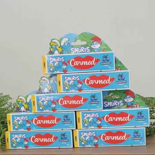 Lançamento Carmed Os Smurfs – Sabor Blueberry e Bisnaga Surpresa
