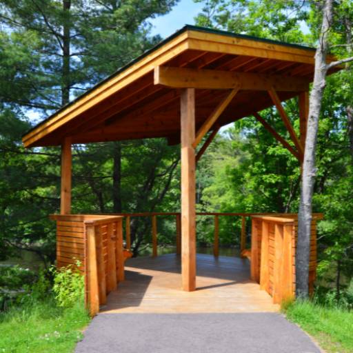 Quiosques de Madeira Rústicos e Sofisticados – Avaré