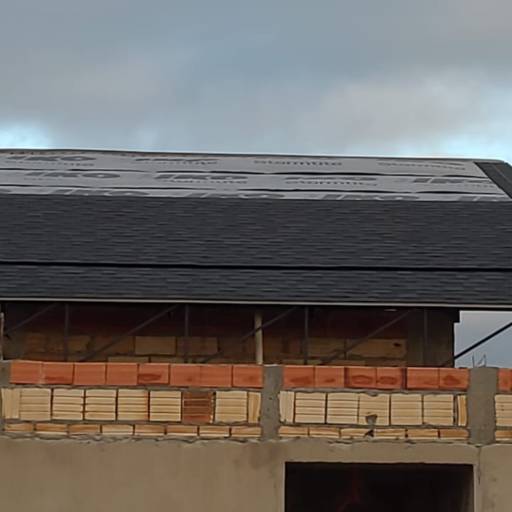 Mais Proteção e Estilo com Cobertura em Shingle – Riviera de Santa Cristina XIII