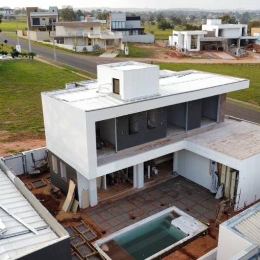 Construção Finalizada com Excelência – Obra Concluída no Riviera de Santa Cristina XIII, SP por Top Arquitetura e Construção