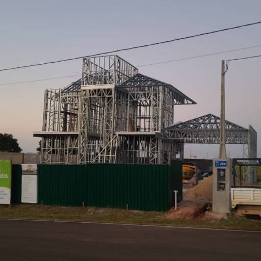 Construção Eficiente com Steel Frame – Setor Marina, Riviera por Top Arquitetura e Construção