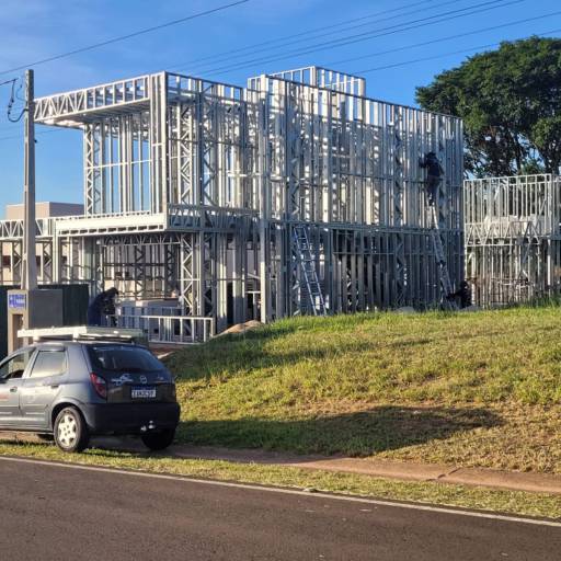 Casa Pronta com Steel Frame – Obra Finalizada na Riviera por Top Arquitetura e Construção