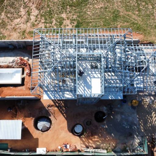 Featured Content from DJI Fly - Obra em Andamento com Qualidade – Construção na Riviera de Santa Cristina XIII por Top Arquitetura e Construção