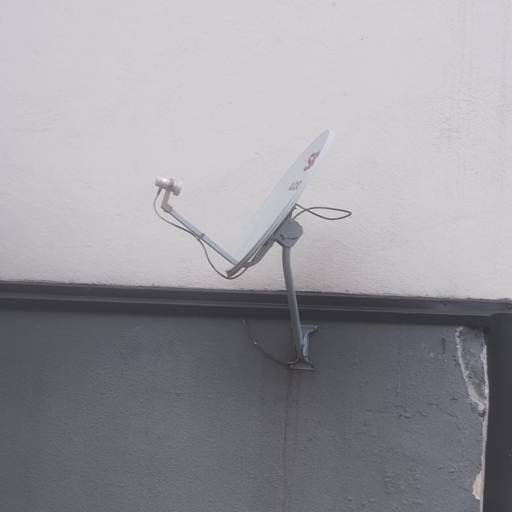 Antena Parabólica banda Ku StarOne C2 70w instalada para um ponto com receptor Century MidiaBox B7 no bairro Casa Branca Santo André em 09/08/2025