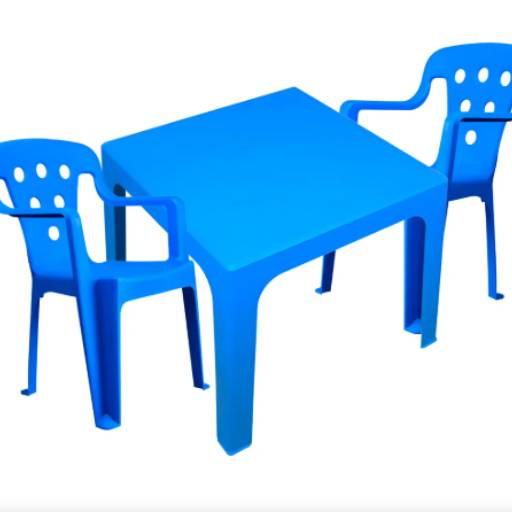 Conjunto de Mesa e Cadeiras Infantil por Cirineu Móveis