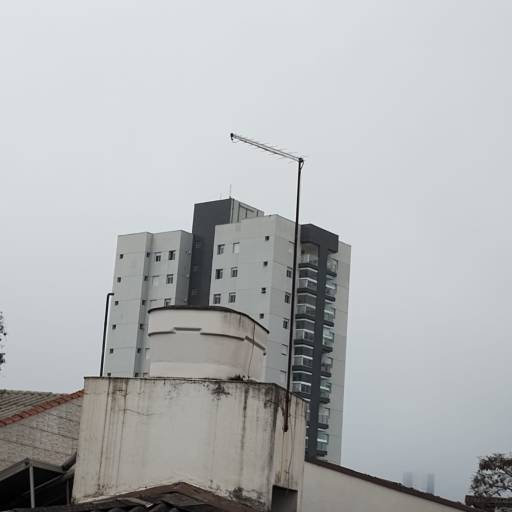Antena Proeletronic 38 elementos instalada para um ponto no bairro Paraíso Santo André em 29/08/2025