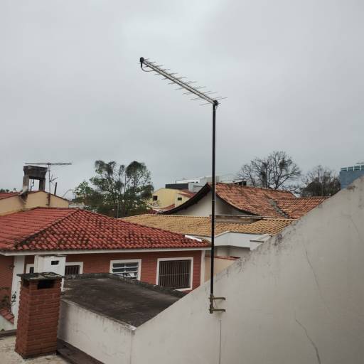 Antena Proeletronic 38 elementos instalada para um ponto no bairro Paraíso Santo André em 29/08/2025