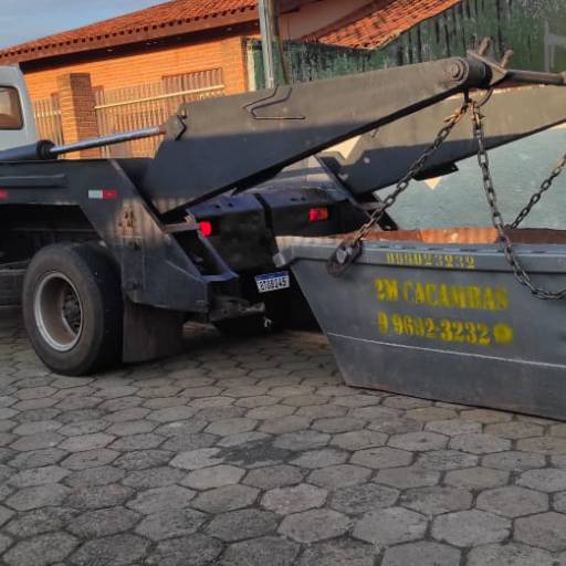 Colocando caçamba – Bairro Brabância