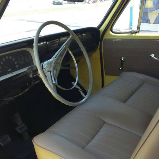 Comprar o produto de Camionete C14 1966 Cabine Dupla em Chevrolet/GM pela empresa Belle Vision - Envidraçamento de Sacadas em Indaiatuba, SP por Solutudo