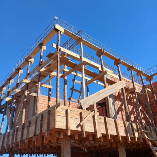 Obra em Andamento no Riviera de Santa Cristina XIII – Construtora Marcelo Nascimento por Marcelo Nascimento