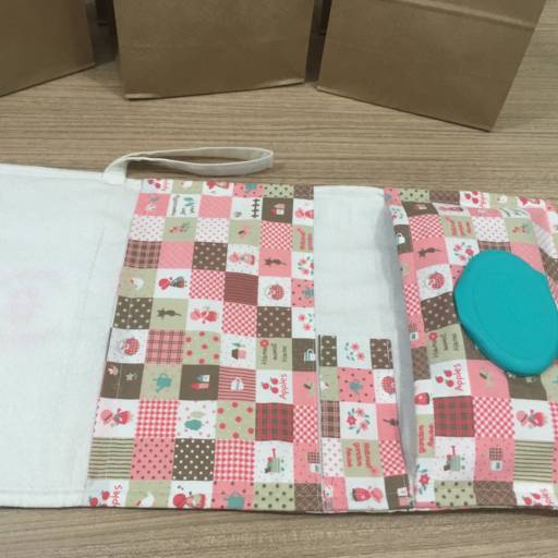 Nécessaire Porta Fralda  por Ateliê Kelly Mendonça