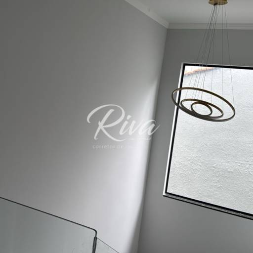 Casa à venda no Jardim Maristela em Atibaia/SP por Riva Imóveis a Venda Atibaia