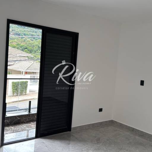 Casa à venda no Jardim Maristela em Atibaia/SP por Riva Imóveis a Venda Atibaia