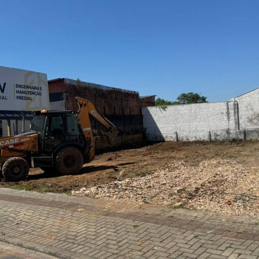 Remoção de Entulho no Bairro São Luiz em Criciúma por SM Terraplanagem