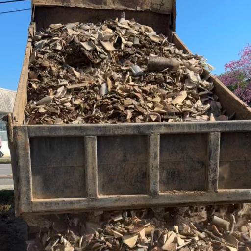 Venda de Aterro, Terra Limpa e Areia Brita em Criciúma