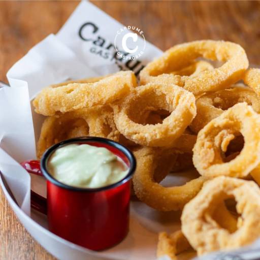 Anéis de Cebola por Cardume Gastrobar 