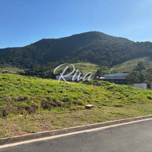 Terreno à Venda no Condomínio Portal Lamis – Atibaia/SP por Riva Imóveis a Venda Atibaia