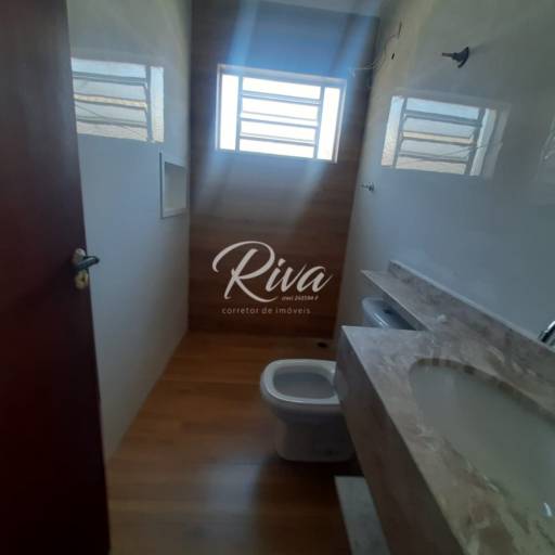 Casa à Venda no Jardim do Lago – Atibaia/SP em Atibaia, SP por Riva Imóveis a Venda Atibaia