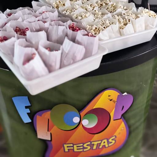 Garçom e Barraquinhas – Floop Festas em São Paulo, SP por Animação de Festa Infantil - Floop Festas