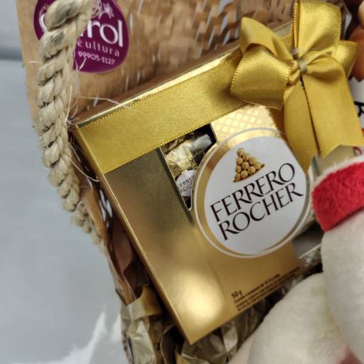 Cesta com amor por Floricultura As Flores da Carol - Vila A