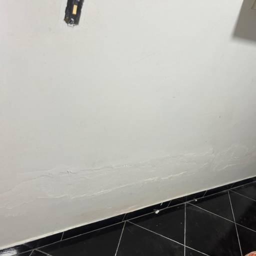 Pintura e Acabamento - Cliente Cláudio: Um Toque de Renovação em Guarapari por FB Pinturas e Acabamentos