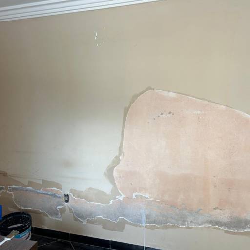 Pintura e Acabamento - Cliente Cláudio: Um Toque de Renovação em Guarapari por FB Pinturas e Acabamentos