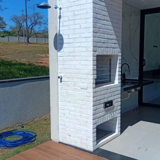 Casa Construída no Riviera de Santa Cristina XIII Setor Iate – Casa à Venda em SP por Casas Riviera 