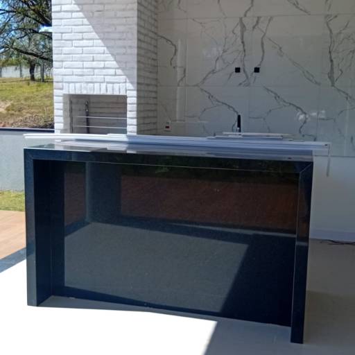 Casa Construída no Riviera de Santa Cristina XIII Setor Iate – Casa à Venda em SP por Casas Riviera 