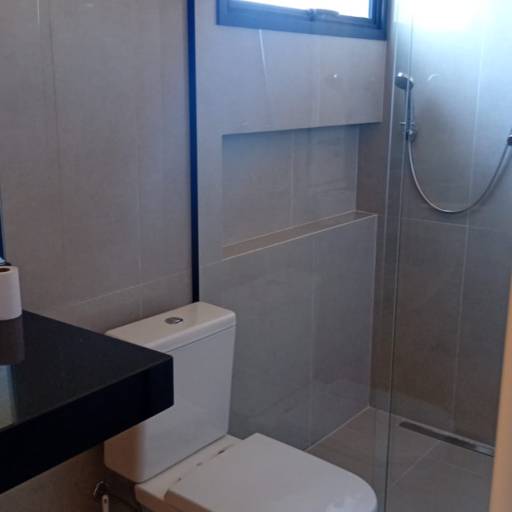 Casa Construída no Riviera de Santa Cristina XIII Setor Iate – Casa à Venda em SP por Casas Riviera 