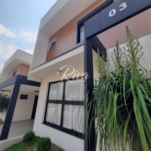 Casa à Venda no Condomínio Vila Carvalho – Vila Giglio, Atibaia/SP em Atibaia, SP por Riva Imóveis a Venda Atibaia