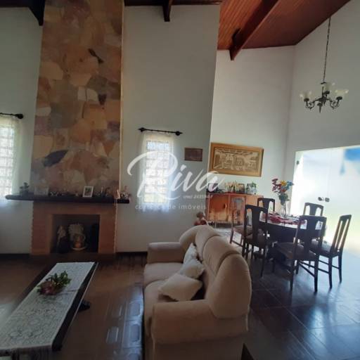 Imóvel à Venda na Vila Petrópolis - Atibaia/SP em Atibaia, SP por Riva Imóveis a Venda Atibaia