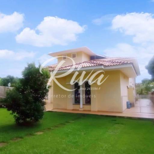 Casa à Venda em Atibaia/SP em Atibaia, SP por Riva Imóveis a Venda Atibaia