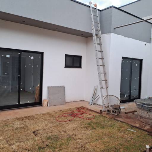 Construção de Piscinas com Qualidade e Eficiência em Santa Bárbara Resort Residence por Edvan Construções em Geral