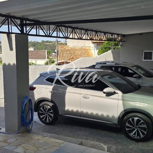 Casa à Venda no Jardim do Lago - Atibaia/SP em Atibaia, SP por Riva Imóveis a Venda Atibaia