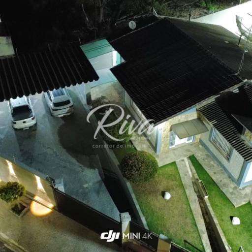 Casa à Venda no Jardim do Lago - Atibaia/SP em Atibaia, SP por Riva Imóveis a Venda Atibaia