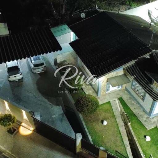 Casa à Venda no Jardim do Lago - Atibaia/SP por Riva Imóveis a Venda Atibaia