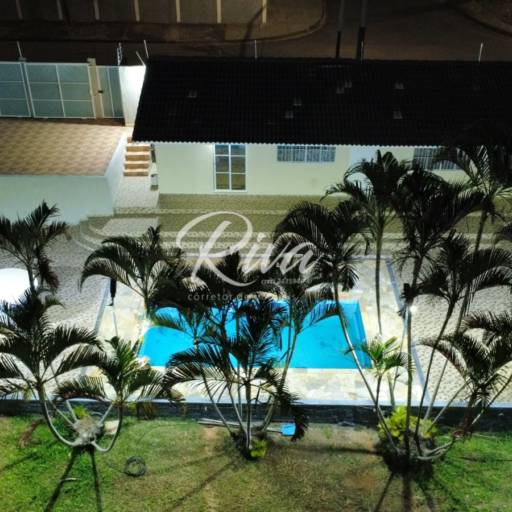 Casa à Venda no Jardim do Lago - Atibaia/SP por Riva Imóveis a Venda Atibaia