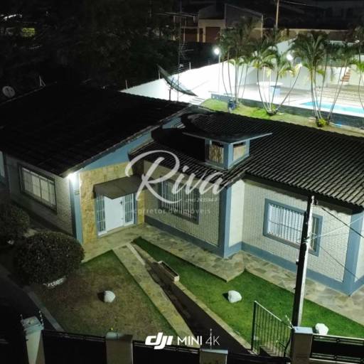 Casa à Venda no Jardim do Lago - Atibaia/SP por Riva Imóveis a Venda Atibaia