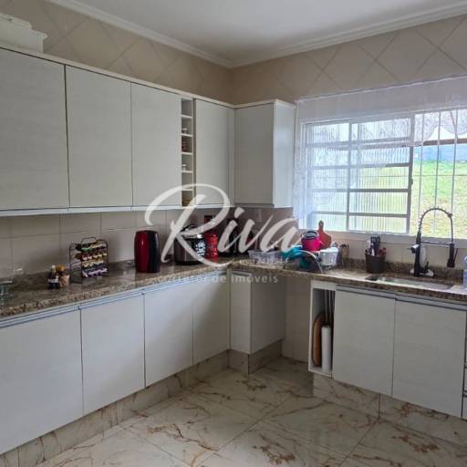 Casa à Venda no Jardim do Lago - Atibaia/SP por Riva Imóveis a Venda Atibaia