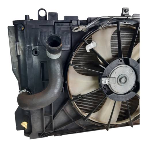 Radiador Dagua Manual Denso 1.8 Toyota Corolla 2009 A 2013 (Usado)