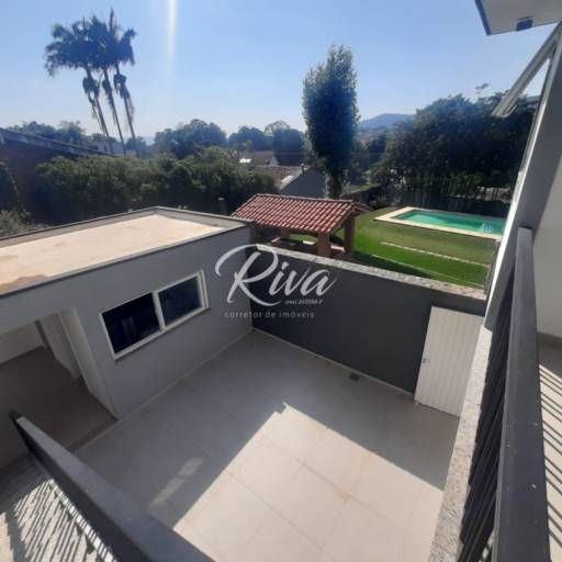 Casa à Venda na Vila Santista - Atibaia/SP em Atibaia, SP por Riva Imóveis a Venda Atibaia