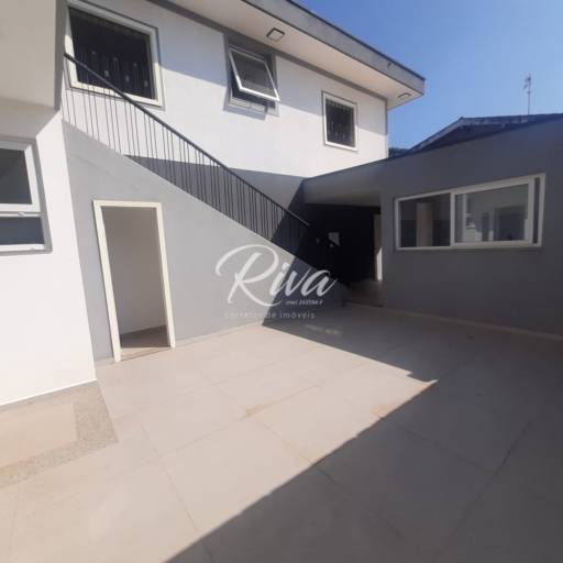 Casa à Venda na Vila Santista - Atibaia/SP em Atibaia, SP por Riva Imóveis a Venda Atibaia